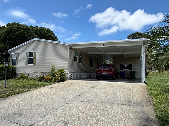 2nd image of 28 Bimini Cir