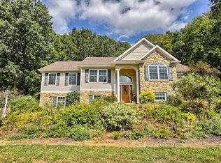 269 N 11th St, Akron, PA 17501