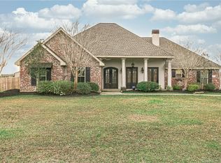 2421 W Coffey Pines Rd, Lake charles, LA 70611