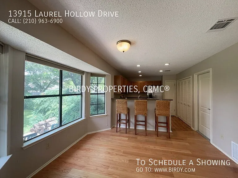 13915 Laurel Hollow Dr — Photo 13
