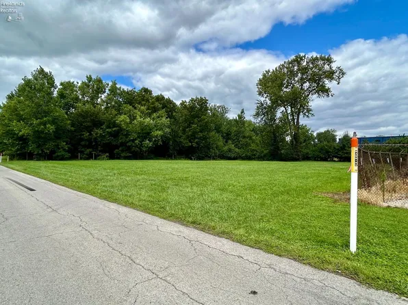 0 W Adams St, Tiffin, OH 44883