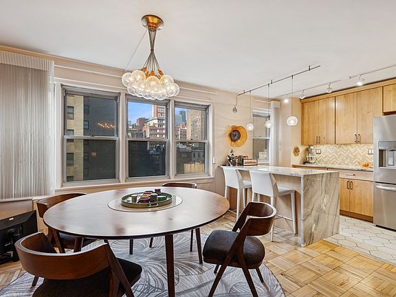 4th image of 155 E 38th St APT 8K