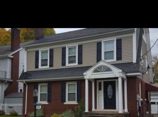 4849 Terrace Dr, Niagara Falls, NY 14305