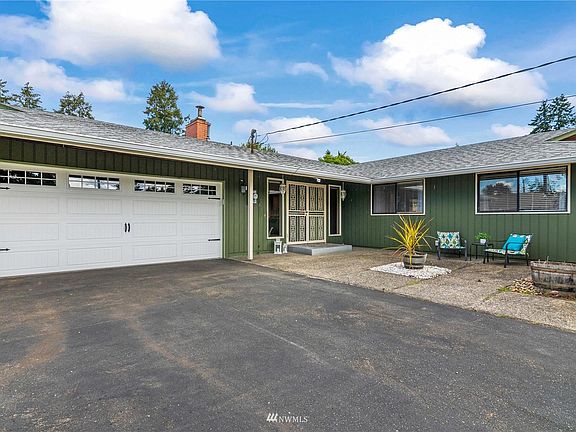 3rd image of 10509 109th Ave SW