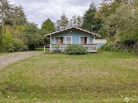 3rd image of 824 Hassalo Avenue SE