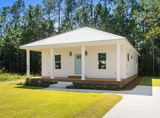 624 Knowles Ave, Port Saint Joe, FL 32456