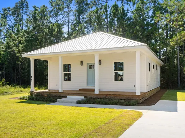 624 Knowles Ave, Port Saint Joe, FL 32456