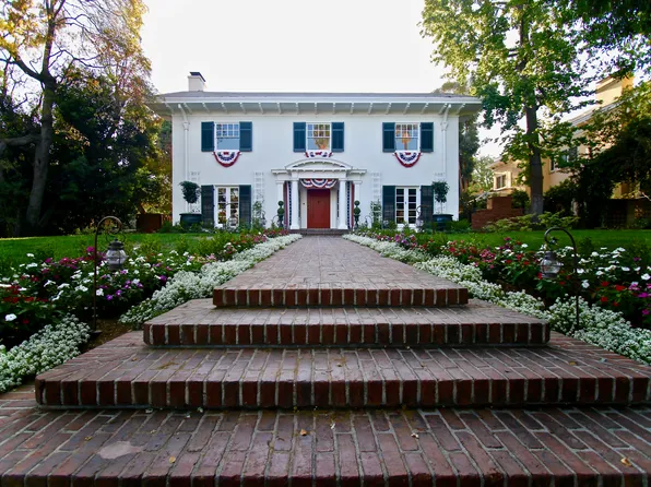 207 Oaklawn Ave, South Pasadena, CA 91030