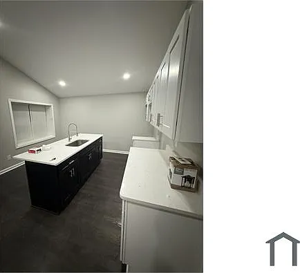 1425 Rome Dr NW — Photo 6
