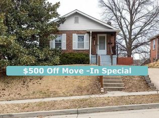 7447 Richmond Pl, Saint Louis, MO