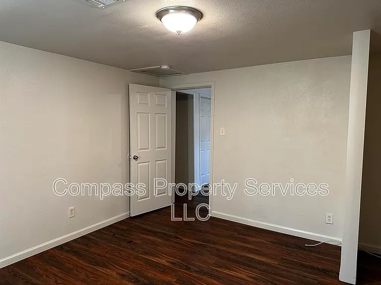 507 Dunbar Ave — Photo 14