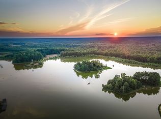 18600 Lebanon Rd, Spring Grove, VA 23881