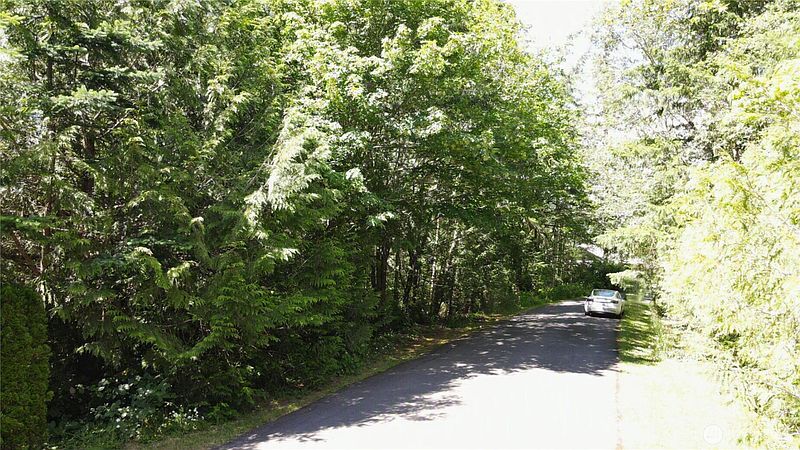 4th image of 0 E Geist Point Rd Road