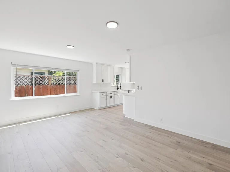 Davis 1120 — Photo 22