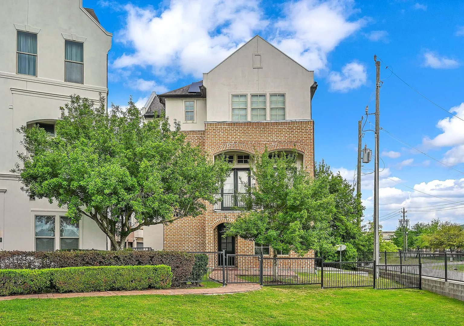 Stunning Patio Home for Lease | 4 Bed, 3.5 Bath | 2,922 Sq Ft | Fannin Station | — Photo 3