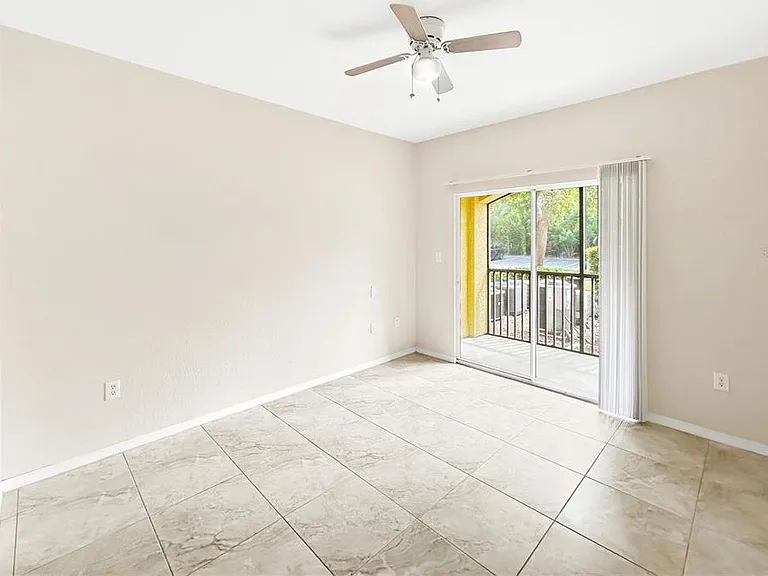 10205 Courtney Palms Blvd #101 — Photo 13