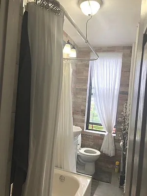 Rented by Empire Valley | media 35
