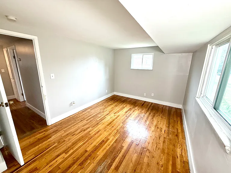 934 Woodhill Dr — Photo 7
