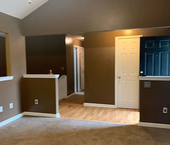 4801 NW Pennington Ln — Photo 4
