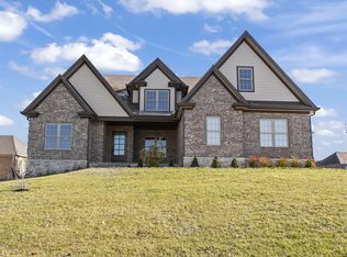 105 Laurenbrook Dr, Nicholasville, KY 40356