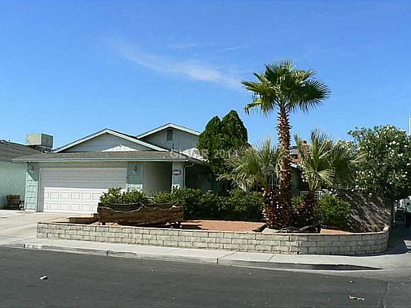 2nd image of 812 Purcell Dr