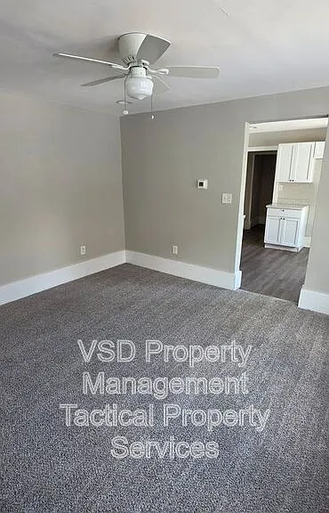 3694 E 147th St #UP — Photo 5