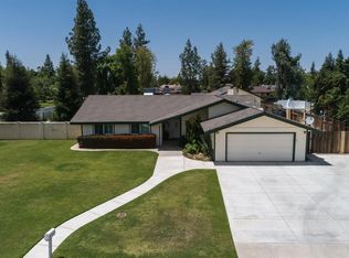 1601 Mystic Meadows St, Bakersfield, CA 93312