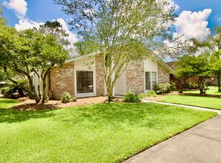 1124 Knollhaven Dr, Baton Rouge, LA 70810