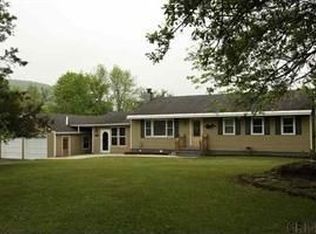 281 Cedar Grove Rd, Selkirk, NY 12158