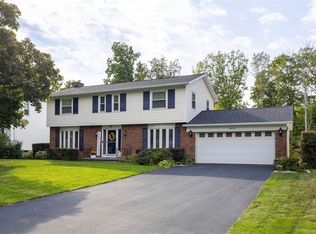 85 Damsen Rd, Rochester, NY 14612