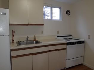 6 Round Swamp Rd FLOOR 2, Huntington, NY 11743