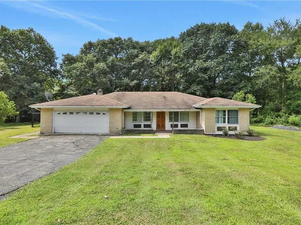 16 Shari Drive, Marlboro, NY 12542