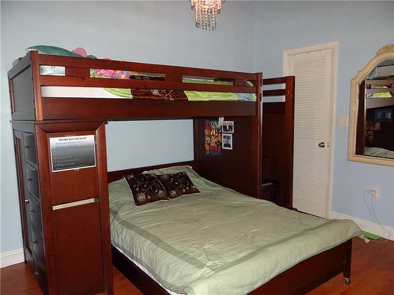 2nd image of 6620 SW 70th Ln