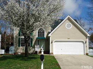 204 Cedarpost Dr, Cary, NC 27513