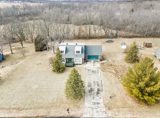 8856 Mill Creek Rd, Bloomington, IL 61705