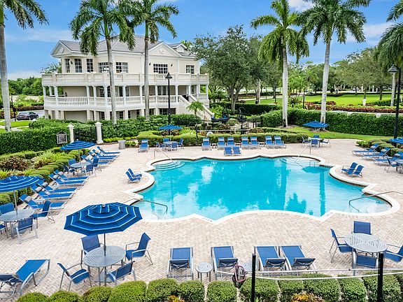 The Charleston Apartment Boca Raton