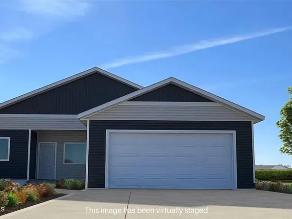 5865 Reily Rd, Bismarck, ND 58504