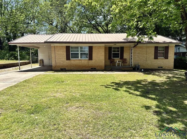 2211 Calvert Dr, Marshall, TX 75672