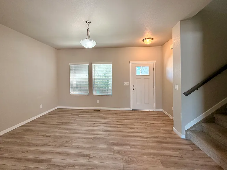 14670 Longhorn Dr — Photo 7