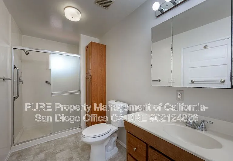 3354 Granada Ave — Photo 4