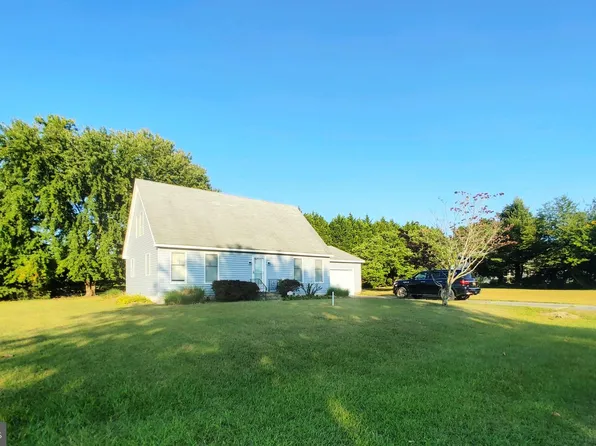 33513 Creekside Dr, Lewes, DE 19958