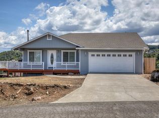 9509 Fairway Dr, Kelseyville, CA 95451