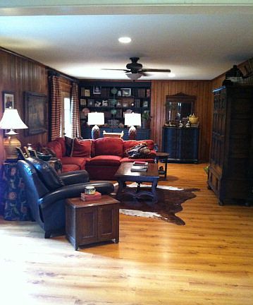 3rd image of 311 S Dogwood Dr