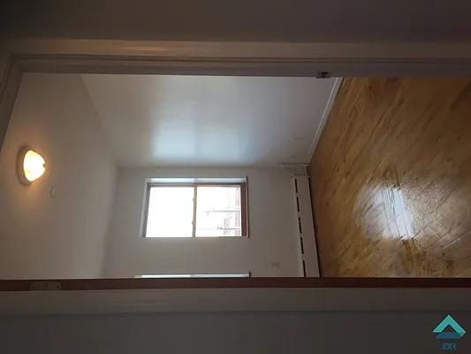 Rented by EXR | media 14