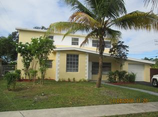 3900 NW 41st St, Lauderdale Lakes, FL 33309