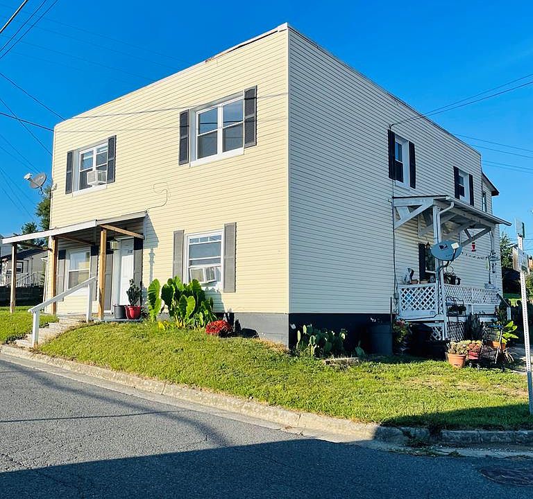 1st image of 115 Faye St