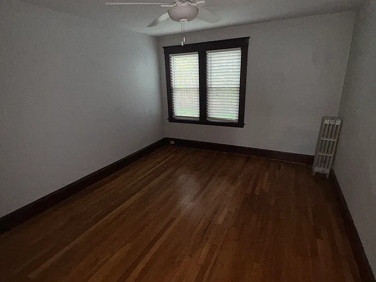 75 Sterling St #A — Photo 7