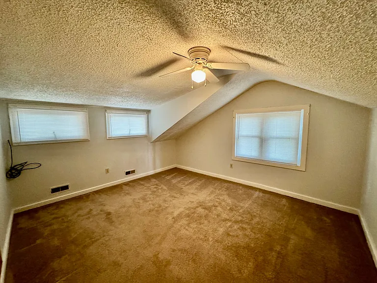 230 Worth Guard Rd — Photo 8