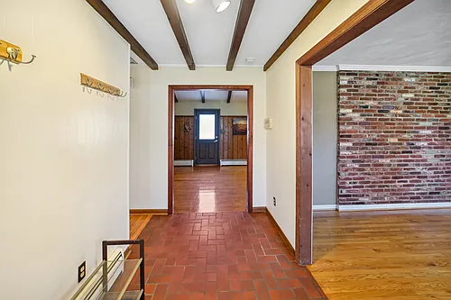 4322 Cross Country Dr Photo 1