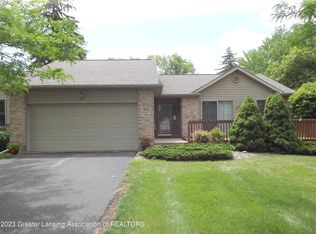 1270 Emerald Dr #55, Charlotte, MI 48813